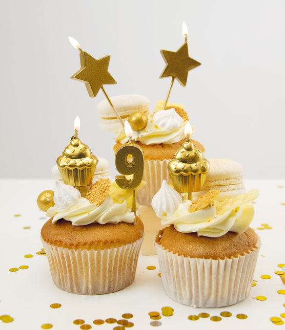 Kaarsjes 9 Jaar Cupcake Goud 17,5cm