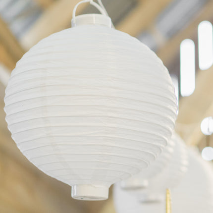 Witte Lampion Rond met lampje 30cm