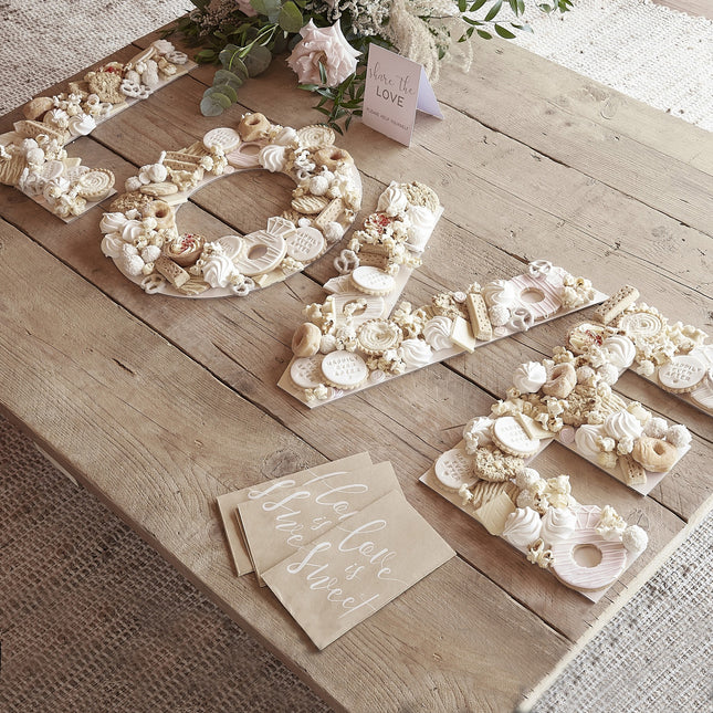 Tafeldecoratie Snack Bord Love 4 delig