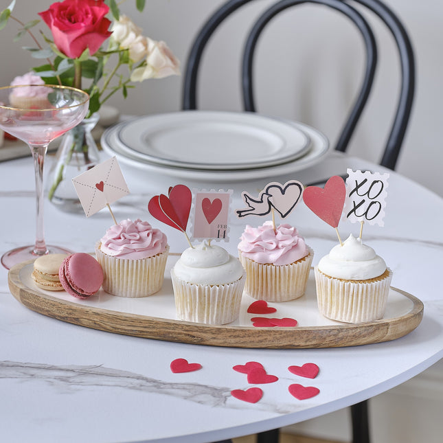 Rode Cupcake Toppers Love 12st