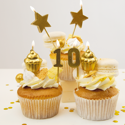 Kaarsjes 10 Jaar Cupcake Goud 17,5cm